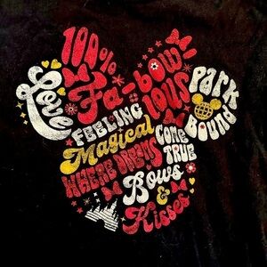 Disney Parks Mickey Love Shirt Size Medium